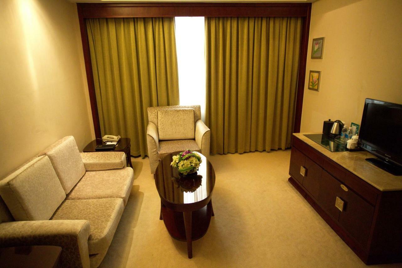 Harbour Metropolis Otel Foshan Dış mekan fotoğraf