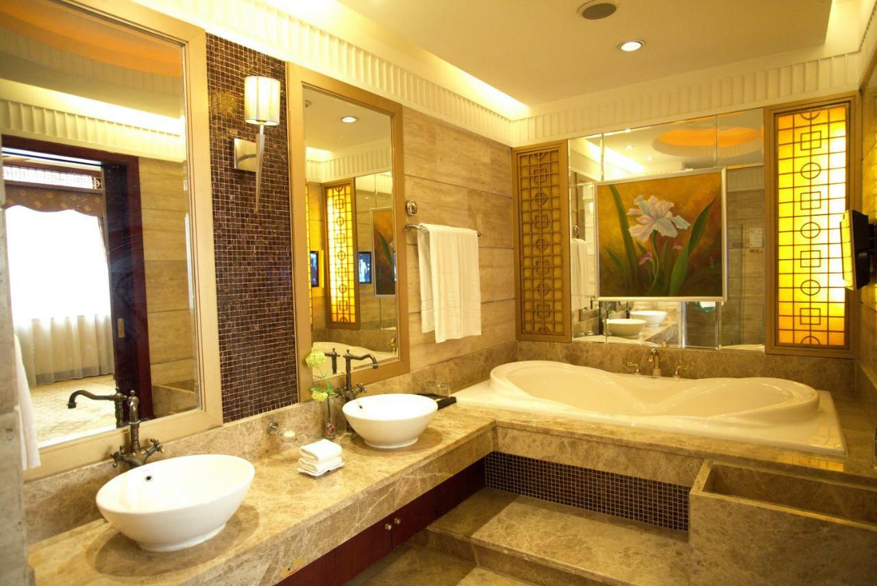 Harbour Metropolis Otel Foshan Dış mekan fotoğraf